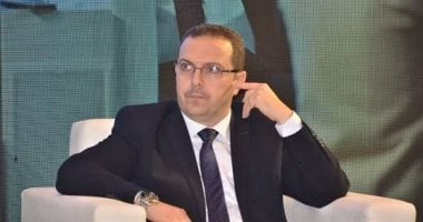 وزيرة الإسكان تفوض وليد عباس بصلاحيات مخاطبة الجهات الرسمية