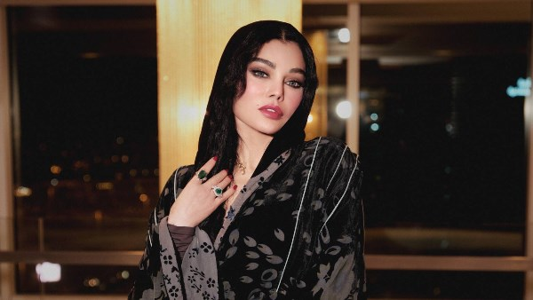 هيفاء وهبي ترتدي القفطان والطرحة بمناسبة قدوم شهر رمضان