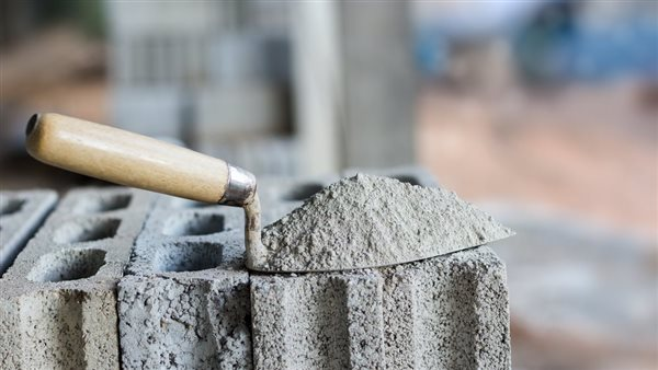 أسعار الأسمنت في مصر اليوم الجمعة 20 فبراير 2026: الطن يتراوح بين 3680 و4035 جنيهًا