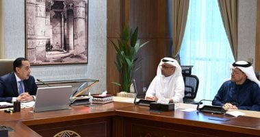 رئيس الوزراء يطلع على آخر مستجدات مشروع رأس الحكمة بالساحل الشمالي