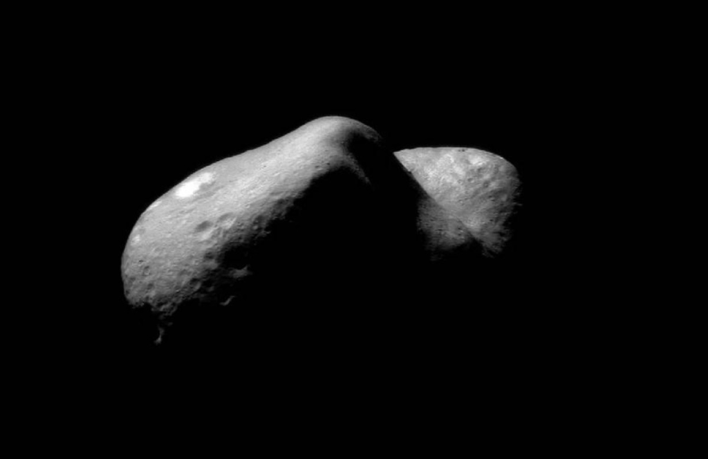 تهديد من السماء: أربعة أجسام فضائية عملاقة تهدد الأرض بالسحق