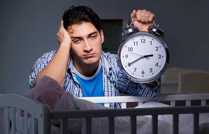 كيف تنظم نومك في رمضان؟ استشاري يجيب