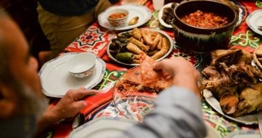 صحتك في رمضان: تجنب زيادة الوزن ونصائح لتهيئة طفلك للصيام