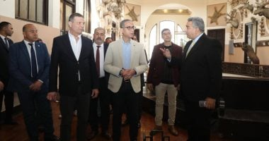 وزير الزراعة ومحافظ الجيزة يتفقدان المتحف الزراعي ويشيدان بأعمال التطوير