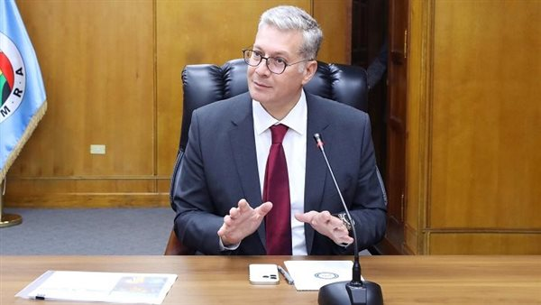 وزير البترول يصدر حركة تنقلات لقيادات تكنولوجيا المعلومات وعدة شركات بالقطاع