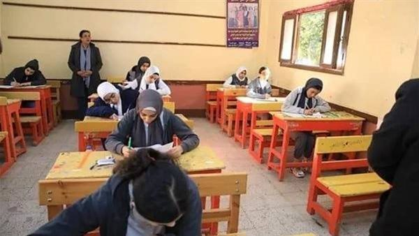 توزيع درجات التقييمات والاختبارات الشهرية بالترم الثاني لصفوف النقل