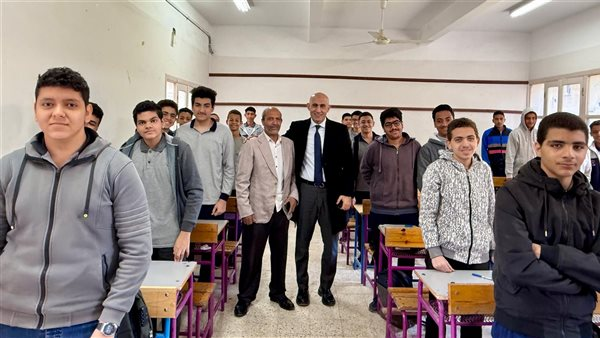 عاجل.. عبداللطيف: جهود واسعة لرفع أحوال المعلمين ودعمهم