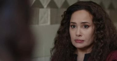 خطوات بسيطة لعمل الشعر الكيرلي في المنزل مستوحاة من مسلسل مناعة