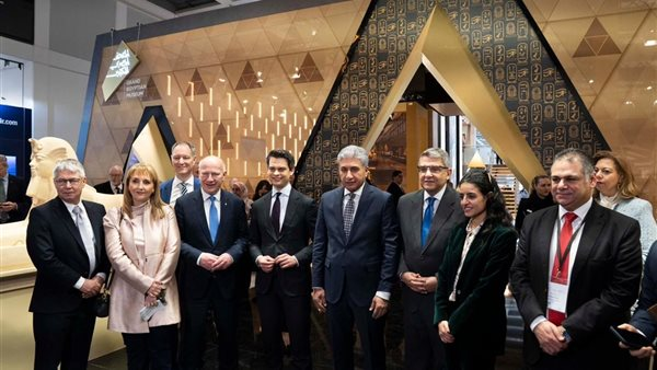 وزير الآثار يستقبل زيارات مهمة للجناح المصري في بورصة برلين