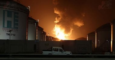 حريق في محطة كهرباء فى الكويت جراء سقوط شظايا مسيرة