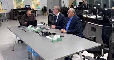 وزير البترول يتفقد مركز التحكم بشبكة الغاز لضمان استقرار الإمدادات