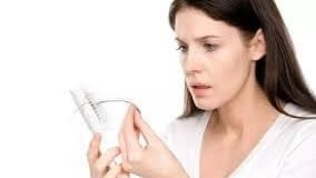 نقص هذا الفيتامين يسبب إرهاقاً مستمراً وتساقط الشعر وضعف الجهاز العصبي