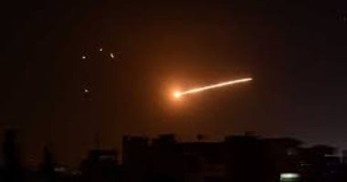 الحرس الثوري الإيراني يحذر واشنطن: أخلوا المراكز الصناعية في المنطقة