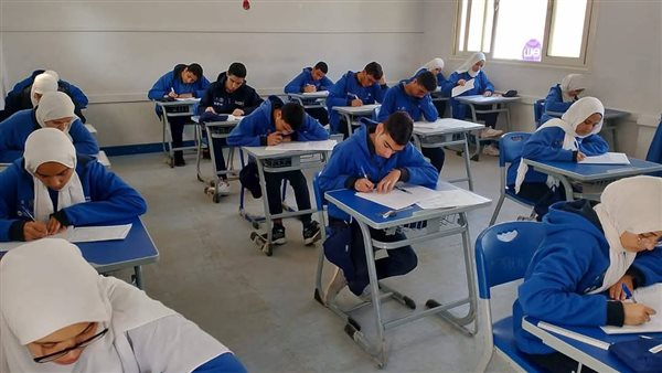 عاجل: تخصصات AI والطاقة المتجددة في مدارس التكنولوجيا التطبيقية