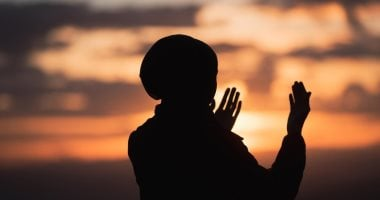 دعاء اليوم السادس والعشرين من رمضان: اللهم اهدني فيه لعمل الأبرار