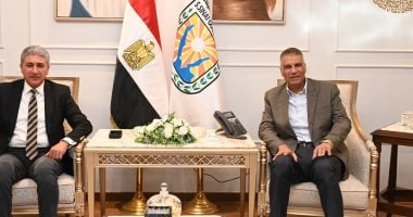 وزير السياحة يبحث مع محافظ جنوب سيناء سبل دعم القطاع السياحي