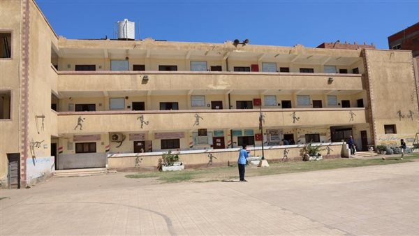 محافظ المنوفية يحيل مدير مدرسة الشهداء العسكرية للتحقيق