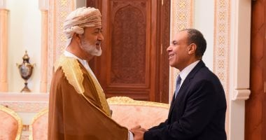 وزير الخارجية يبعث رسالة تضامن إلى سلطان عُمان