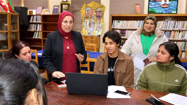 وكيل التعليم بالقاهرة يشارك في ورشة عمل لطلاب اتحاد العاصمة