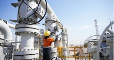 اضطرابات الشرق الأوسط تقود سوق النفط لمكاسب أسبوعية قوية