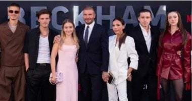 فيكتوريا بيكهام تسعى لطي صفحة الخلاف مع بروكلين