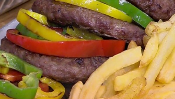 برجر في الفرن: طريقة تحضير لذيذة