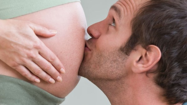 دراسة تؤكد أن صحة الأب قبل الحمل تؤثر في نمو الطفل