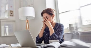 توازن هرموني غير مستقر بعد الثلاثين: علامات مبكرة مهمة