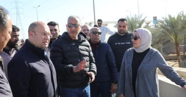 محافظ الجيزة يفحص هبوط بجسم خارجى عند مطلع محور 26 يوليو بسبب الأمطار