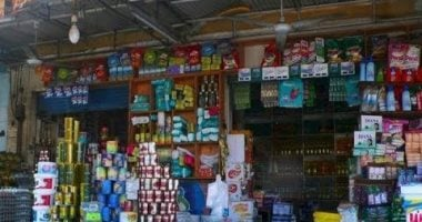 موقف أكشاك السوبر ماركت والحلويات والمحمصات من قرار الإغلاق