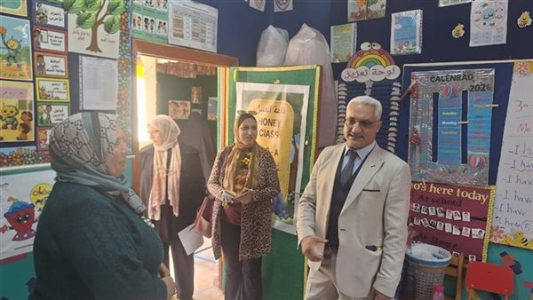 وكيل تعليم القاهرة يتفقد مدرستين لمتابعة سير التعليم والانضباط